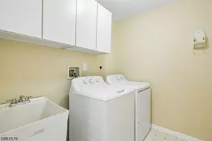 2 Charleston Ct, Bernards Township, NJ 07920 - Photo 36