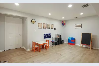 251 Patriot Hill Dr, Bernards Township, NJ 07920 - Photo 24