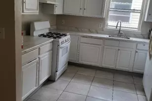 391 21st St, Irvington, NJ 07111 - Photo 4