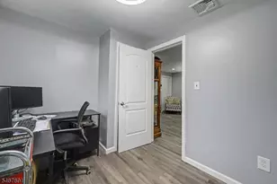 8 Yale St, Mount Olive, NJ 07828 - Photo 6