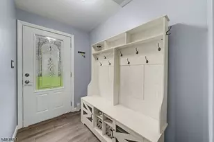 8 Yale St, Mount Olive, NJ 07828 - Photo 4
