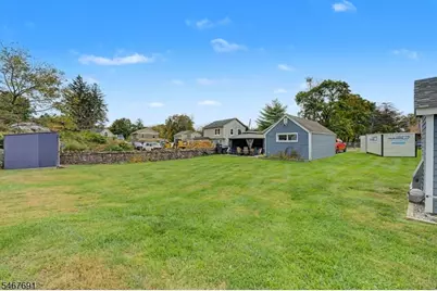 8 Yale St, Mount Olive, NJ 07828 - Photo 28