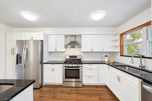 6 Renault Dr, Mount Olive, NJ 07836 - Photo 6