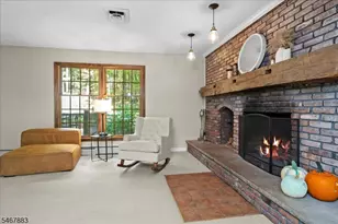 4 Scenic Falls Rd, Washington Township, NJ 07853 - Photo 10