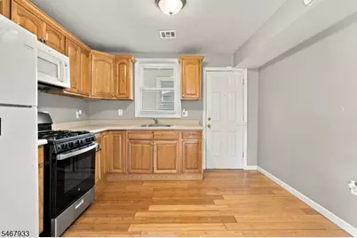 283 S 18th St, Newark, NJ 07103 - Photo 28