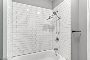 283 S 18th St, Newark, NJ 07103 - Photo 12