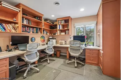 26 Almroth Dr, Wayne, NJ 07470 - Photo 24