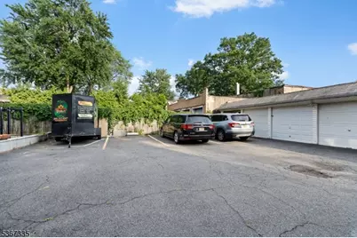 90 W 34th St #2, Bayonne, NJ 07002 - Photo 14