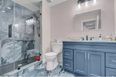 632 Laurita St, Linden, NJ 07036 - Photo 14