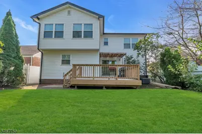 632 Laurita St, Linden, NJ 07036 - Photo 24