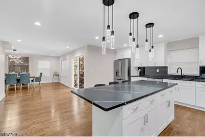 632 Laurita St, Linden, NJ 07036 - Photo 6