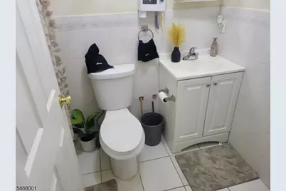 246 Bond St, Elizabeth, NJ 07206 - Photo 4