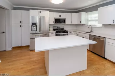 325 Greenfield Rd, Bridgewater, NJ 08807 - Photo 16