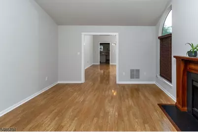 325 Greenfield Rd, Bridgewater, NJ 08807 - Photo 4