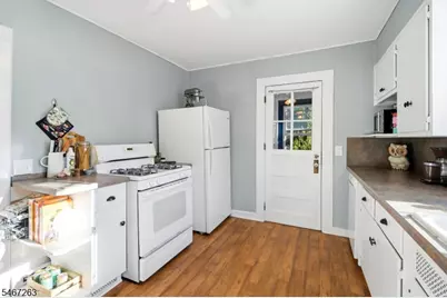 72 Lawn Ter, Cranford Township, NJ 07016 - Photo 32