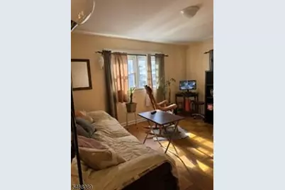 9 Woodside Pl, Newark, NJ 07104 - Photo 12