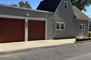 9 Woodside Pl, Newark, NJ 07104 - Photo 1