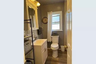 9 Woodside Pl, Newark, NJ 07104 - Photo 10