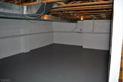 910 Reed Ct, Raritan Township, NJ 08822 - Photo 12
