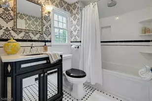 187 Bay Ave, Bloomfield, NJ 07003 - Photo 16