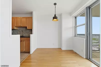 6600 Kennedy Blvd #22F, West New York, NJ 07093 - Photo 6