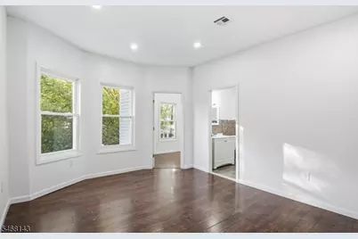 16 Seymour Ave, Newark, NJ 07108 - Photo 24