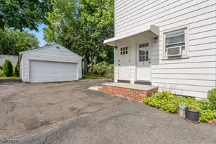 9 Cherry Pl, Maplewood Twp., NJ 07040 - Photo 28