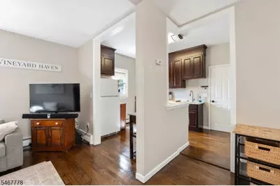 9 Cherry Pl, Maplewood Twp., NJ 07040 - Photo 20