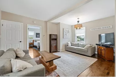 9 Cherry Pl, Maplewood Twp., NJ 07040 - Photo 14