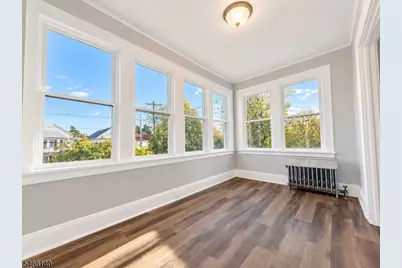 47 E Henry St, Linden, NJ 07036 - Photo 6