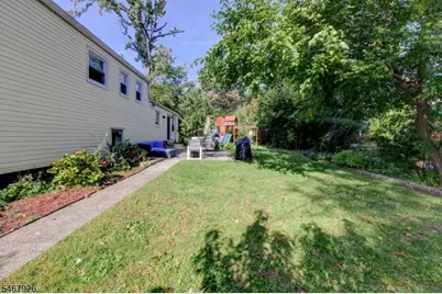 10 Lynn Dr, Springfield, NJ 07081 - Photo 26