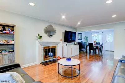 10 Lynn Dr, Springfield, NJ 07081 - Photo 4