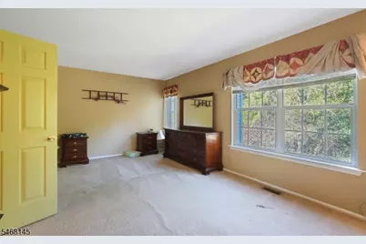 135 Grantham Dr, Franklin Township, NJ 08873 - Photo 18