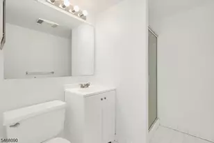 50 Pine St, Montclair, NJ 07042 - Photo 10