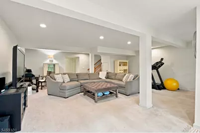 27 Village Ln, Sparta Township, NJ 07871 - Photo 24