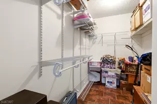 401 Danbury Ln, East Brunswick Township, NJ 08816 - Photo 24
