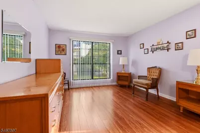 401 Danbury Ln #401, East Brunswick Township, NJ 08816 - Photo 22