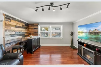 72 Wesley St, Clifton, NJ 07013 - Photo 8