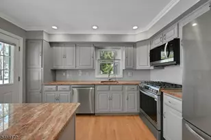 430 Bender Ave, Roselle Park, NJ 07204 - Photo 8