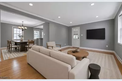 430 Bender Ave, Roselle Park, NJ 07204 - Photo 2