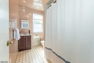 65 Osborne St, Glen Ridge, NJ 07028 - Photo 20