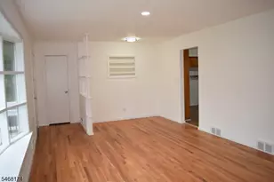 201 Cambridge St, Hanover Township, NJ 07981 - Photo 4