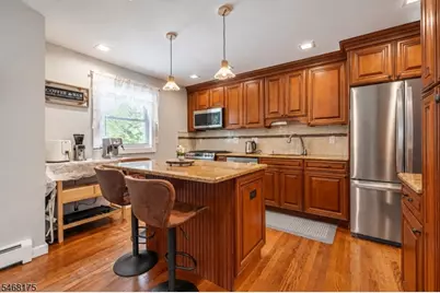 56 Outlook St, Butler, NJ 07405 - Photo 8