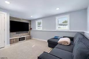 56 Outlook St, Butler, NJ 07405 - Photo 18