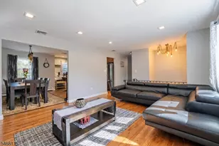 56 Outlook St, Butler, NJ 07405 - Photo 4