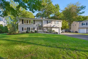 12 Knollwood Dr, Livingston, NJ 07039 - Photo 36