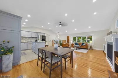 12 Knollwood Dr, Livingston, NJ 07039 - Photo 12