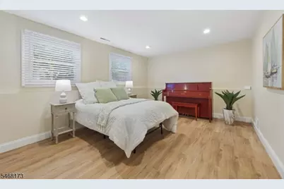 12 Knollwood Dr, Livingston, NJ 07039 - Photo 22