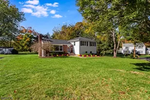 125 Glenbrook Rd, Morris Plains, NJ 07950 - Photo 24