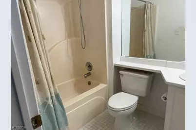 602 Brittany Dr #602, Wayne, NJ 07470 - Photo 10